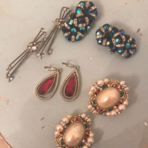 Vintage Jewelry Set 4 Pairs of earrings - Picture 12 of 15